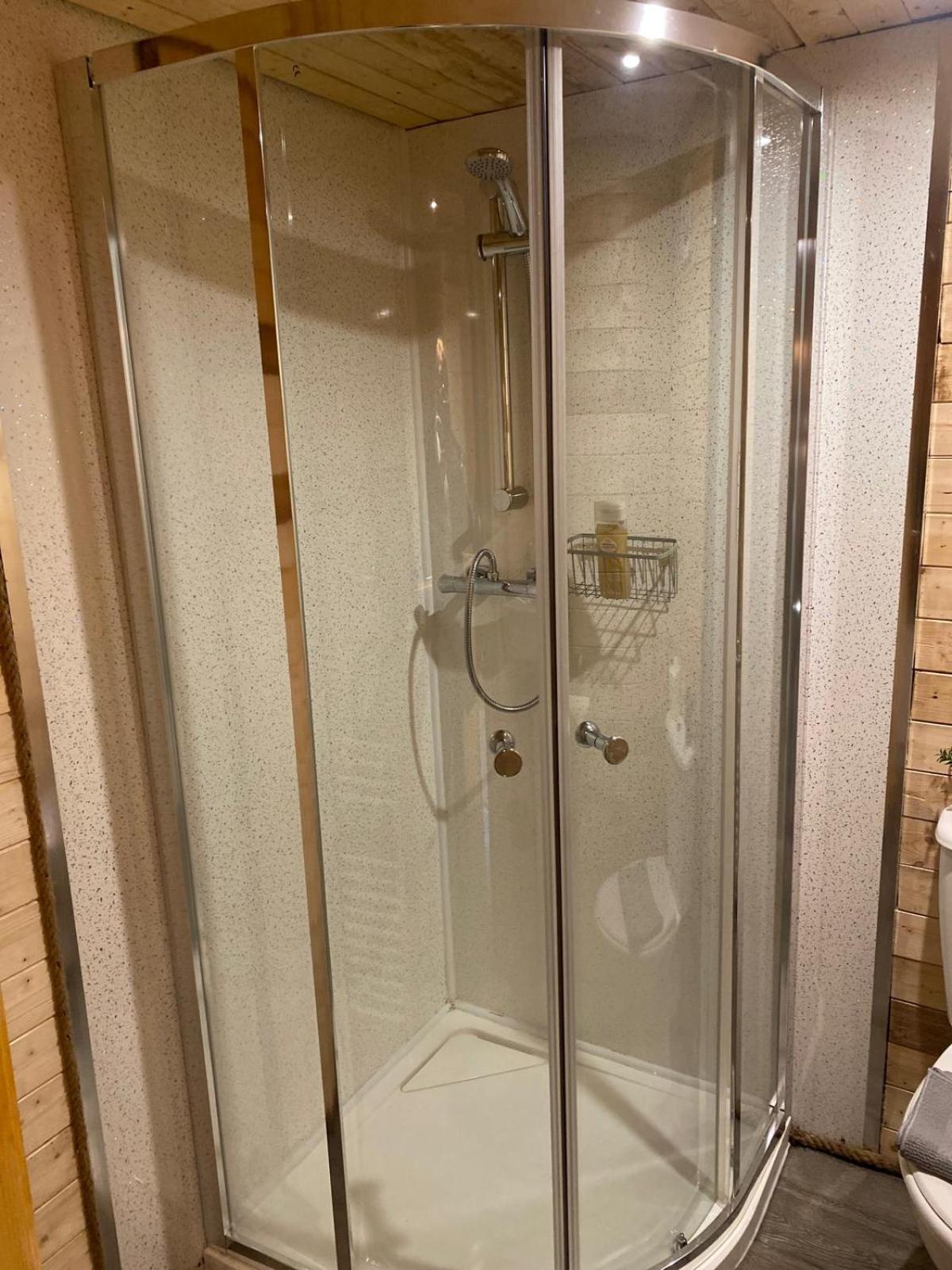 Crabmill Glamping Bewdley酒店 外观 照片