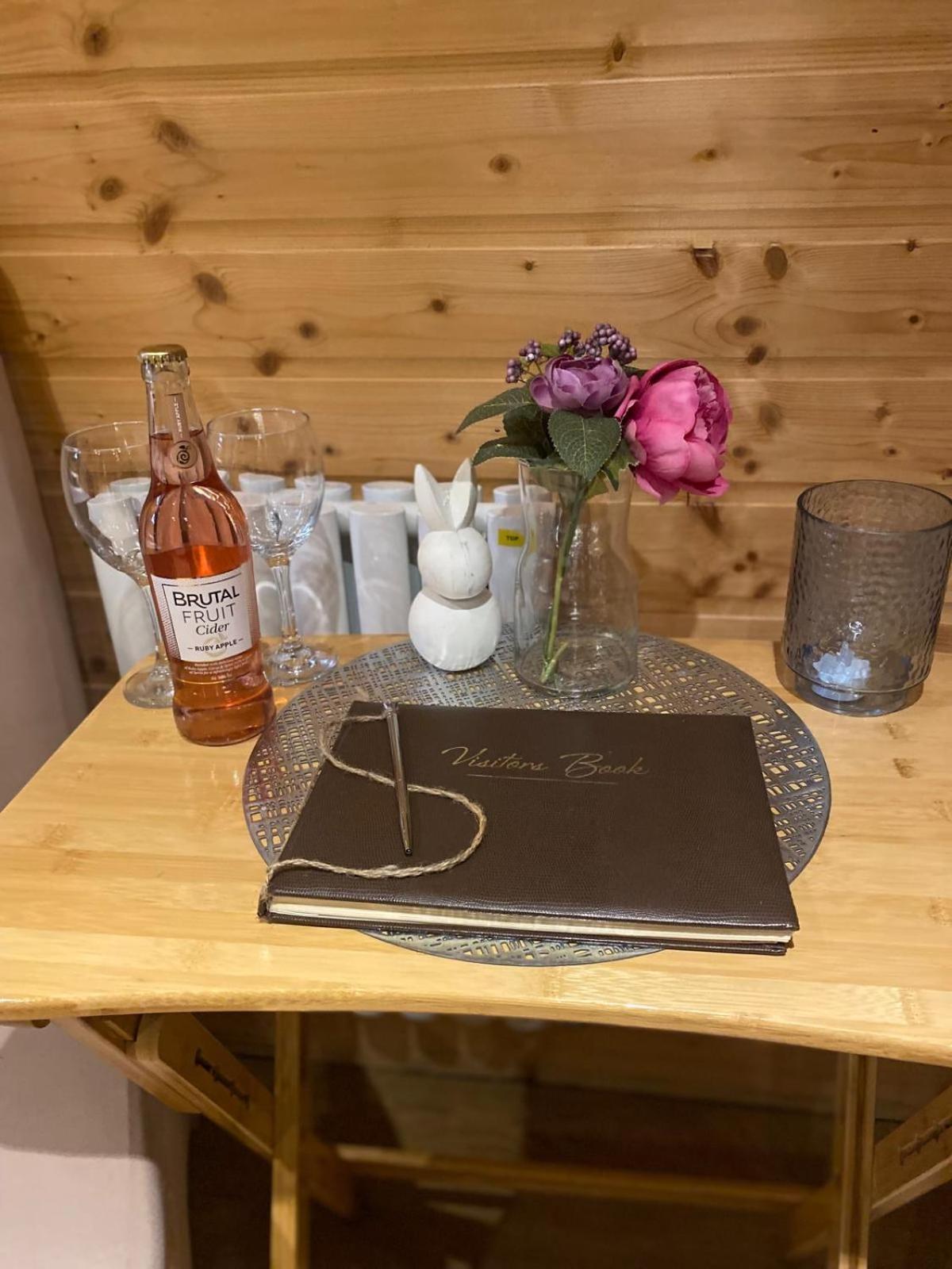 Crabmill Glamping Bewdley酒店 外观 照片