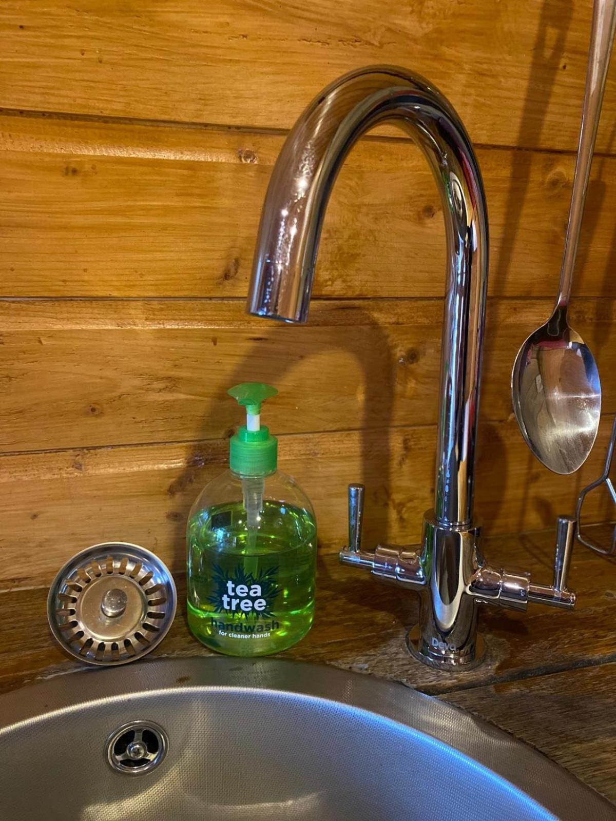 Crabmill Glamping Bewdley酒店 外观 照片