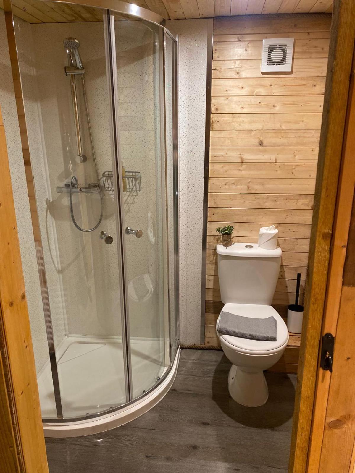 Crabmill Glamping Bewdley酒店 外观 照片